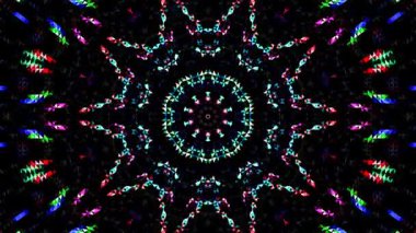 Parlayan güzel soyut bir kaleydoskop, ince hareketleri düzenleyen parlak bir ışık.