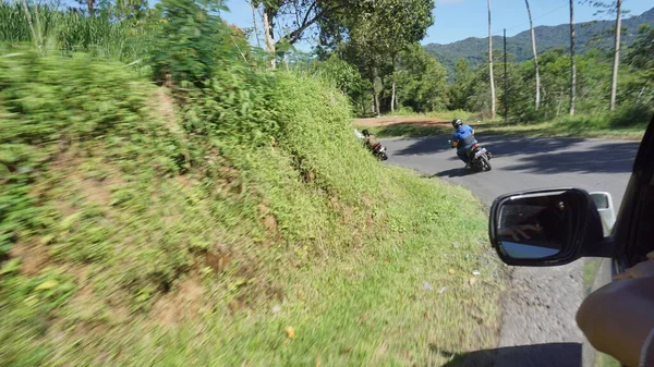 Caminho Motorista Carro Com Espelho Retrovisor Esquerdo — Fotografia de Stock