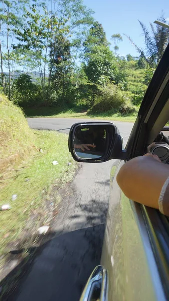 Caminho Motorista Carro Com Espelho Retrovisor Esquerdo — Fotografia de Stock