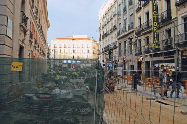 Madrid España 2018 Trabajos Peatonalización Calle Carretas Madrid Gente Caminando —  Fotos de Stock