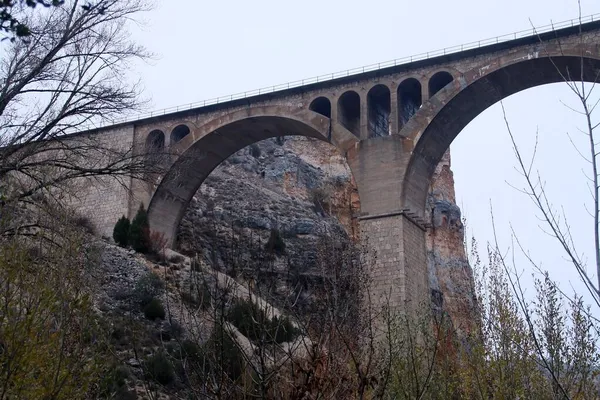 Мост Виадука Через Реку Риаза Сеговии Испания Пешеходная Тропа Реки — стоковое фото