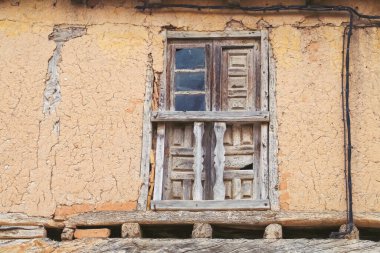 Ortaçağ 'da Penaranda de Duero, Burgos, İspanya' da antik mimari. İspanyol ortaçağından geleneksel mimari.