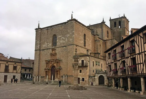 Katolikus Templom Santa Ana Pillory Téren Penaranda Duero Burgos Spanyolország — Stock Fotó