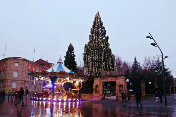 Soria Spain 2017 Carousel Christmas Tree Next Alameda Cervantes Park — Stock Photo, Image