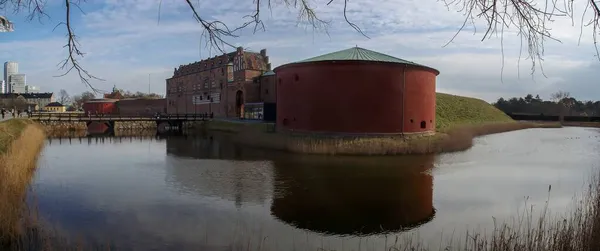 Panoramiczny Widok Zamek Malmö Jego Kanał Obronny Szwecja Założona 1434 — Zdjęcie stockowe