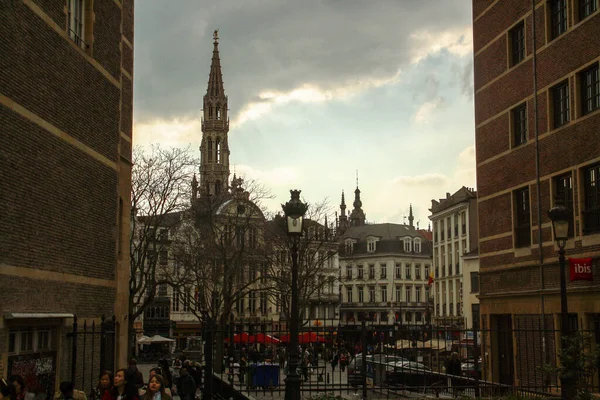 Брюссель Бельгия 2016 Place Espagne Spanish Square Tower Town Hall — стоковое фото