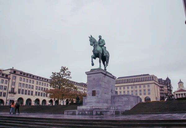 Brüsszel Belgium 2016 Albert Király Lovas Szobra Brüsszelben Alfred Courtens — Stock Fotó