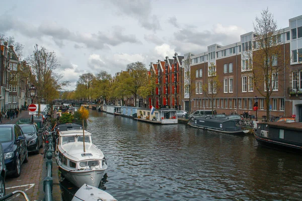 Amszterdam Hollandia 2016 Kilátás Csatornára Prinsengracht Utcán Amszterdamban Tipikus Amszterdami — Stock Fotó
