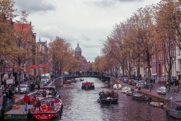 Άμστερνταμ Ολλανδία 2016 Canal Oude Doelenstraat Αγγλική Oude Doelen Street — Φωτογραφία Αρχείου