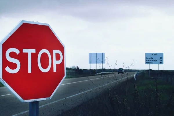 Detenga Señal Tráfico Carretera 385 Portugal Junto Mourao Señal Cruce —  Fotos de Stock