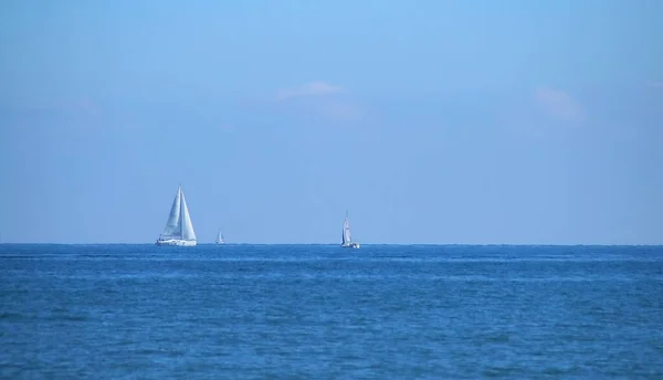 Segelboote Horizont Strand Von Malvarrosa Valencia Spanien Das Mittelmeer Mit — Stockfoto