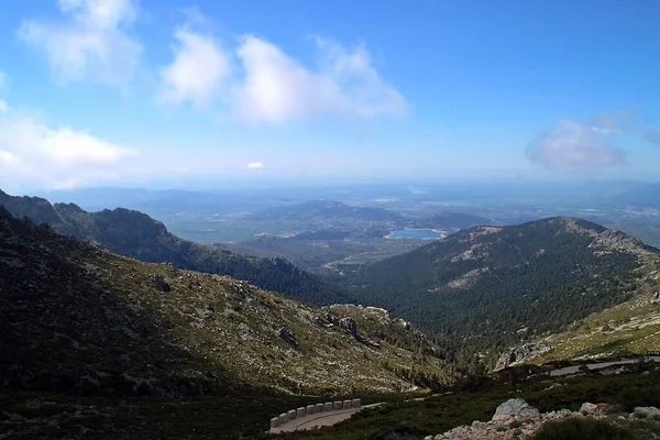 Reservatório Navacerrada Área Natural Barranca Madrid Espanha Vista Caminho Que — Fotografia de Stock