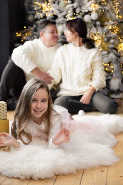 Güzel bir aile, Noel tatili