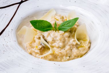 Porcini mantarlı risotto.
