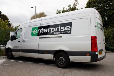  Atılgan 'a ait Mercedes-Benz Sprinter minibüsü.