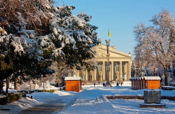 Teatro Académico Dramático llamado así por Taras Shevchenko. Ternoril. U — Foto de Stock