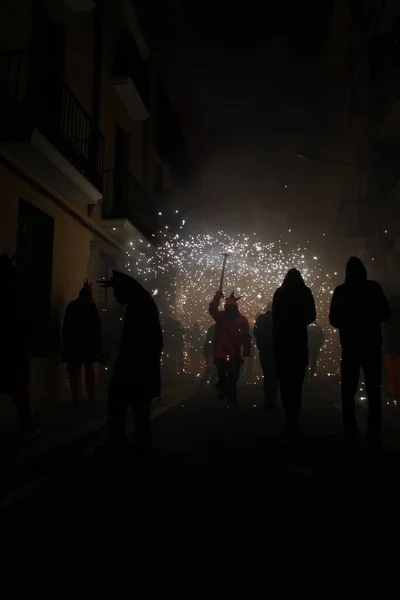 Correfoc Πάρτι Τυπικό Κροτίδες Και Φώτα Στις Πόλεις — Φωτογραφία Αρχείου