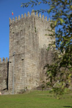 Portekiz 'deki Castelo de Guimares ülkenin yedi harikasından biri.