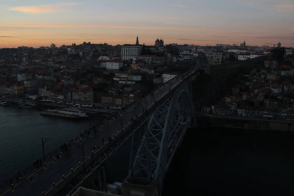 Momenti Prima Del Tramonto Sul Ponte Porto — Foto Stock