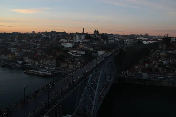 Momenti Prima Del Tramonto Sul Ponte Porto — Foto Stock