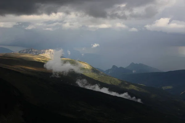 Monte Perdido Ulusal Parkı 'nın panoramik manzarası