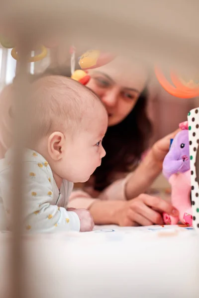 Cute Newborn Baby Play Toy Mother Home — Stock Photo, Image