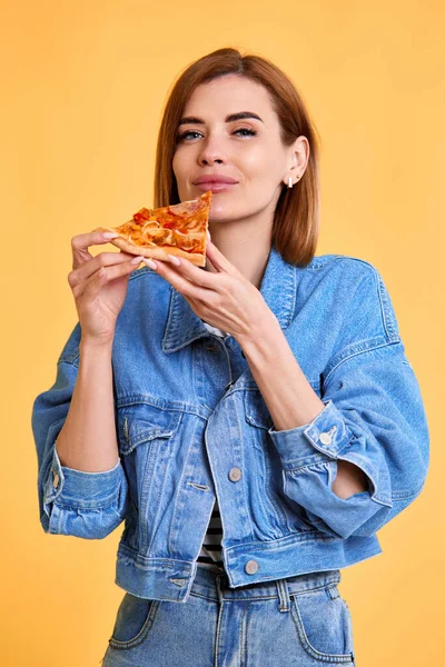 Beautiful Young Woman Holding Pleasure Pizza Slice Yellow Background — Stock Photo, Image