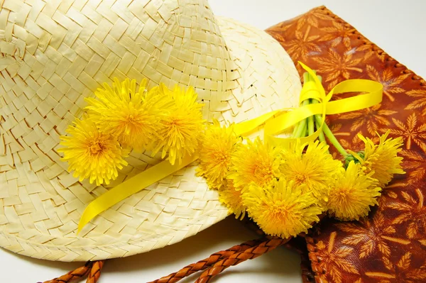 Dandelions şapka ve çanta.