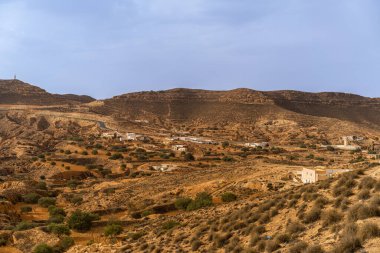 Tunus 'un güney bölgesindeki Dahar manzarası 