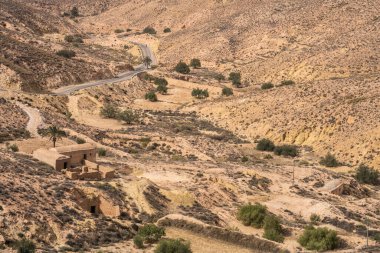 Tunus 'un güney bölgesindeki Dahar manzarası 