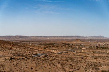 Tunus 'un güney bölgesindeki Dahar manzarası 