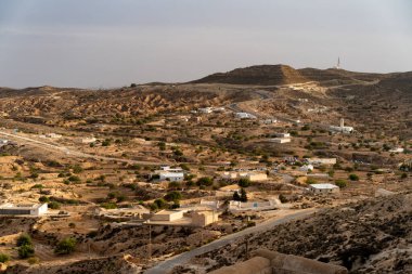 Tunus 'un güney bölgesindeki Dahar manzarası 