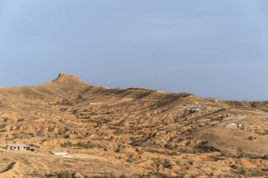 Tunus 'un güney bölgesindeki Dahar manzarası 