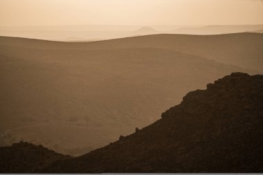 Tunus 'un güney bölgesindeki Dahar manzarası 