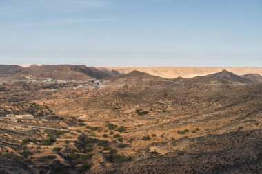Tunus 'un güney bölgesindeki Dahar manzarası 