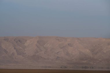 Chott Jerid 'in güney Tunus' taki endorheik tuz gölü manzarası. - Tozeur Valiliği - Tunus 