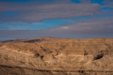 Tunus 'un batısındaki Sahra' ya yakın güney dağının manzarası - Tunus Valiliği - 