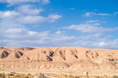 Sejla Vadisi 'ne yakın bazı dağ manzaraları - Batı Tunus - Gafsa Valiliği - Tunus