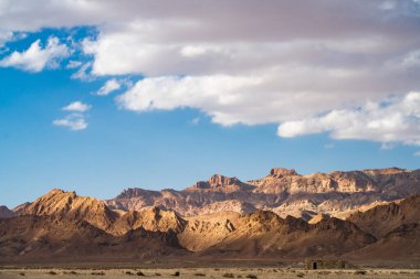 Sejla Vadisi 'ne yakın bazı dağ manzaraları - Batı Tunus - Gafsa Valiliği - Tunus