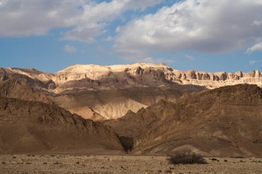 Sejla Vadisi 'ne yakın bazı dağ manzaraları - Batı Tunus - Gafsa Valiliği - Tunus