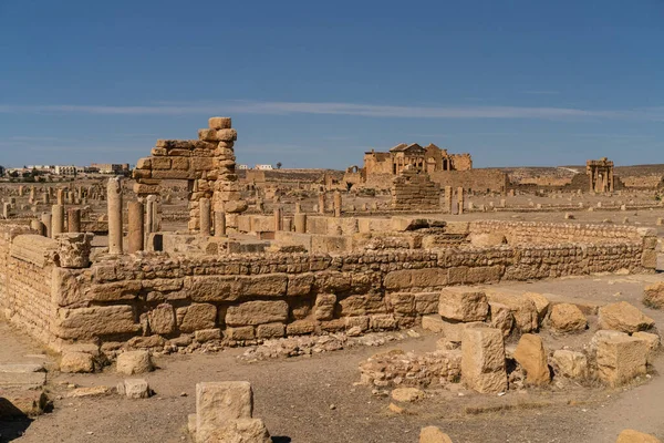 Eski Sufetula kasabasının kalıntıları, modern Sbeitla, Tunus