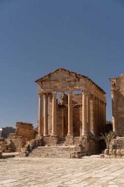 Eski Sufetula kasabasının kalıntıları, modern Sbeitla, Tunus