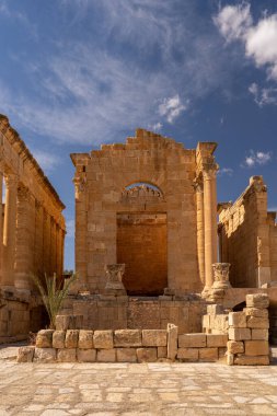 Eski Sufetula kasabasının kalıntıları, modern Sbeitla, Tunus