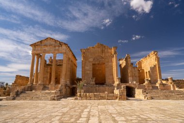 Eski Sufetula kasabasının kalıntıları, modern Sbeitla, Tunus