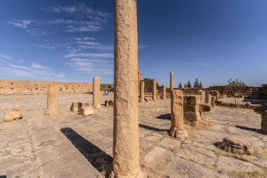 Eski Sufetula kasabasının kalıntıları, modern Sbeitla, Tunus