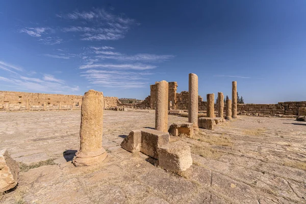 Eski Sufetula kasabasının kalıntıları, modern Sbeitla, Tunus