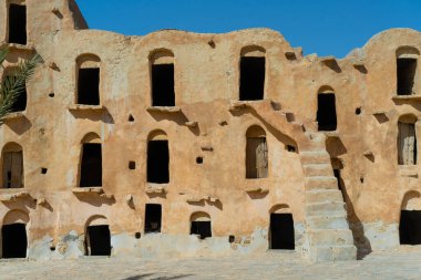 Ksar Ouled Soltane - tahıl ambarı - Tataouine - Güney Tunus