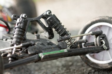 Uzaktan kumanda araba repaire