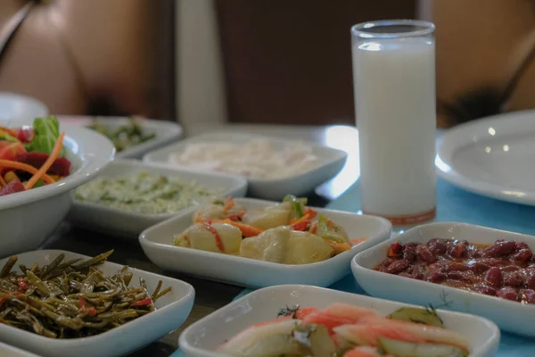 Meze Turco Tradicional Aperitivos Mesa Jantar Sabor Rak Turco Também — Fotografia de Stock