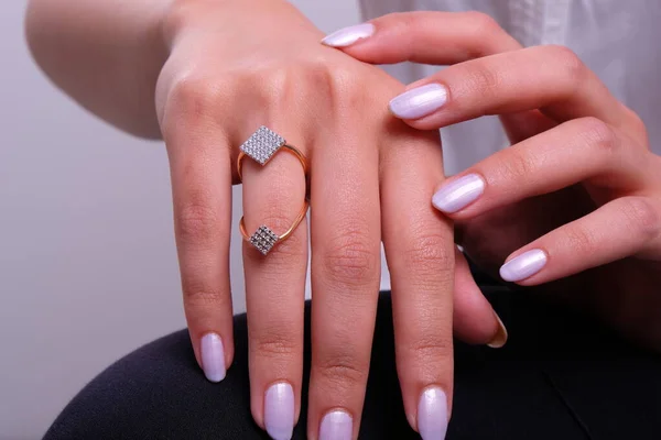 Woman Jewelery Concept Womans Hands Close Wearing Rings Necklace Modern — Stockfoto